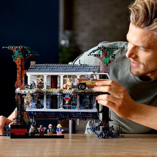 LEGO STRANGER THINGS UPSIDE DOWN HOUSE - VERY RARE! - Image 4