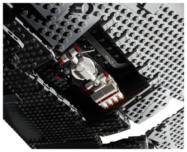 LEGO IMPERIAL STAR DESTROYER! - Image 11