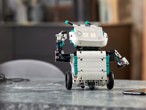 LEGO MINDSTORMS ROBOT BUILD CODE & PLAY 5 IN 1 - Image 4