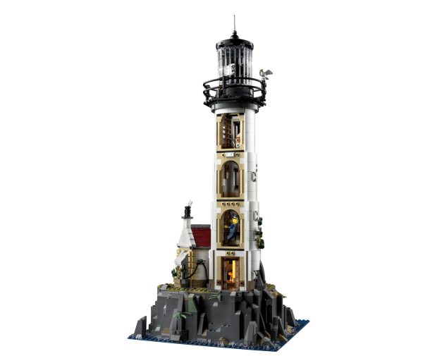 LEGO IDEAS - MOTORISED LIGHTHOUSE! - Image 4