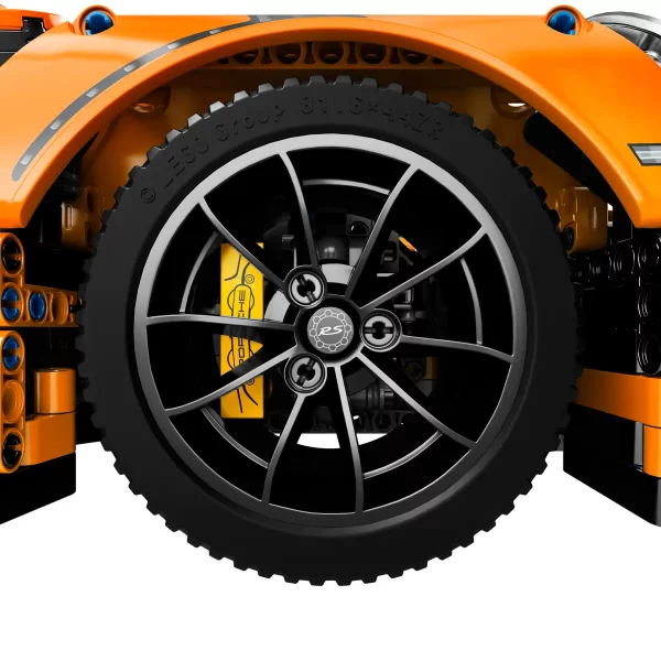 LEGO PORSCHE 911 GT3 RS! RETIRED SET! - Image 7