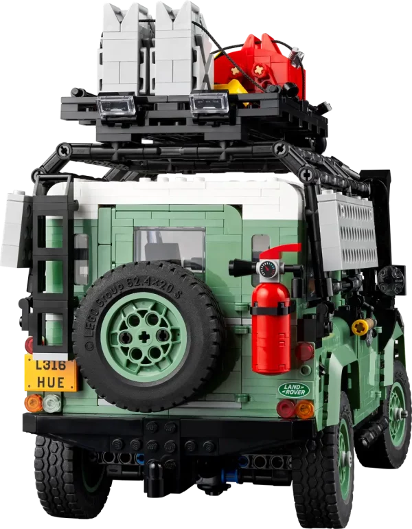 LEGO CLASSIC LAND ROVER DEFENDER 90 - Image 10