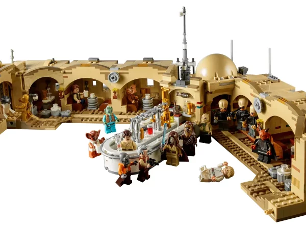 LEGO STAR WARS MOS CANTINA! - Image 4
