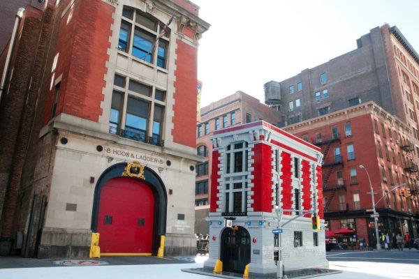 LEGO GHOSTBUSTERS FIREHOUSE! RETIRED SET! - Image 10