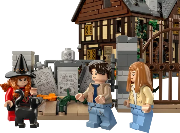 LEGO HOCUS POCUS - SANDERSON SISTERS COTTAGE! #1 - Image 5