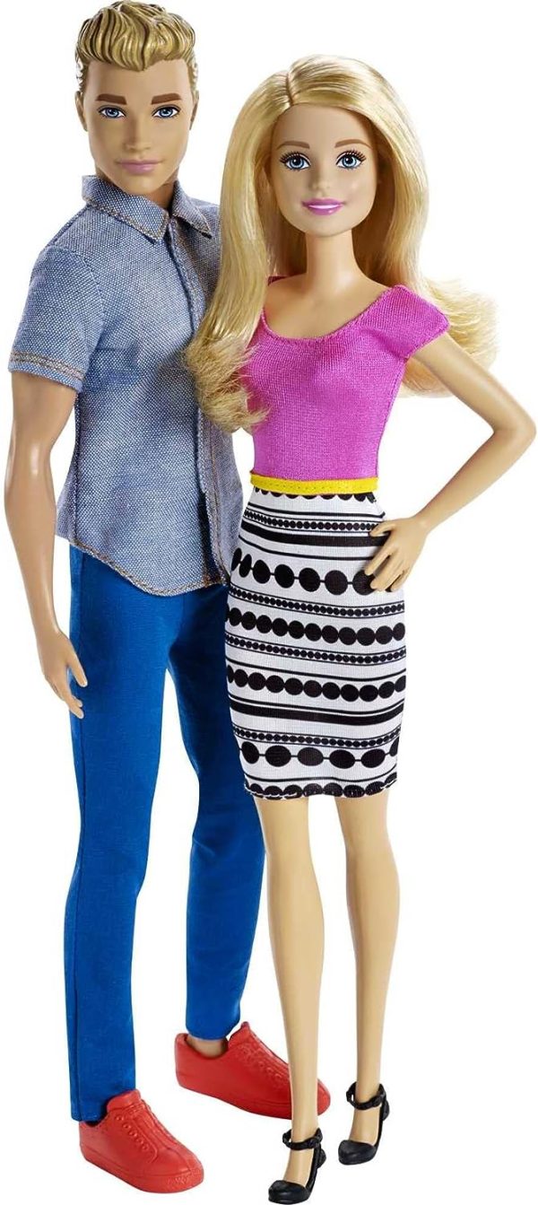 2023 BARBIE DREAMHOUSE BUNDLE WITH BARBIE AND KEN! - Image 3