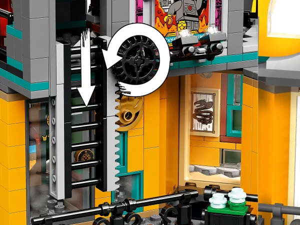 LEGO NINJAGO CITY GARDENS! - Image 9