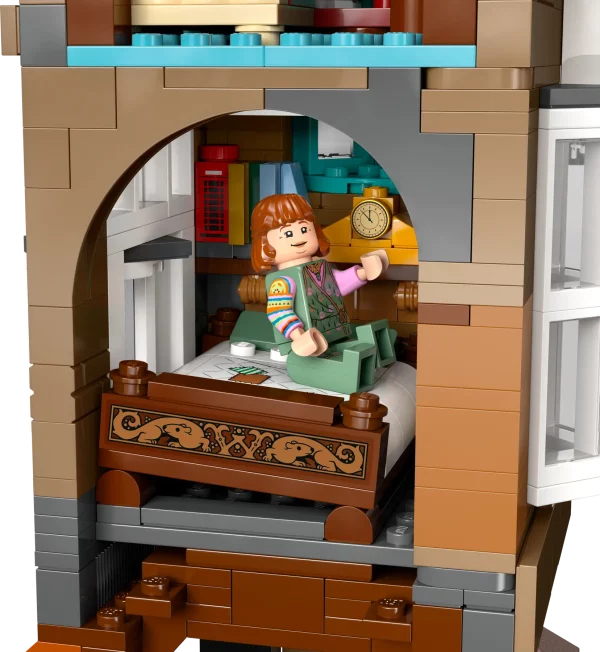 LEGO HARRY POTTER - THE BURROW COLLECTORS EDITION! - Image 5
