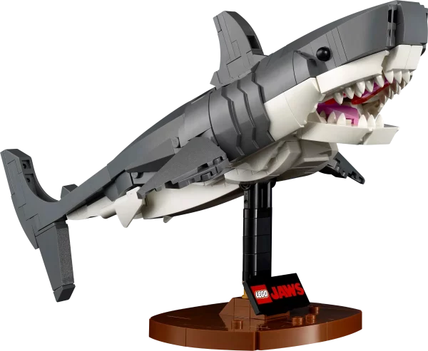 LEGO JAWS! AUTO DRAW + NEIGHBOURS! - Image 6