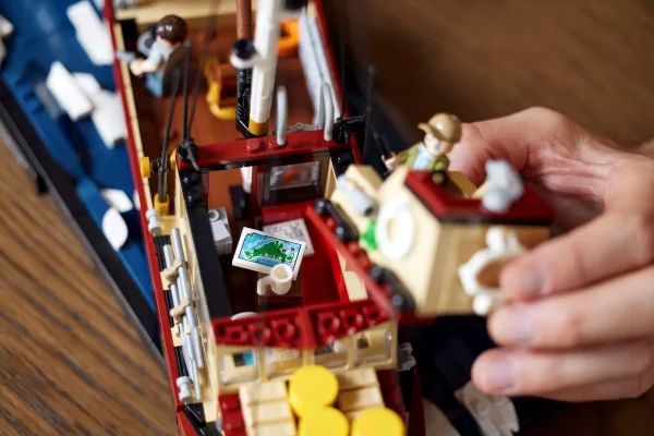 LEGO JAWS! AUTO DRAW + NEIGHBOURS! - Image 12
