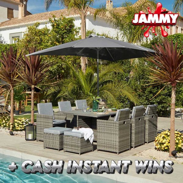 10 SEATER RATTAN CUBE GARDEN SET & PARASOL!