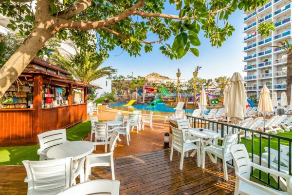 FAMILY HOLIDAY TO BENALMADENA OR £3000! - Image 12