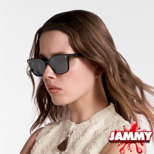 LOUIS VUITTON MONOGRAM SUNGLASSES or £390 CASH!